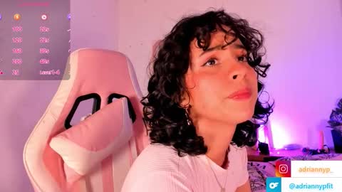 adrianny online show from November 2025 10:10:02 PM