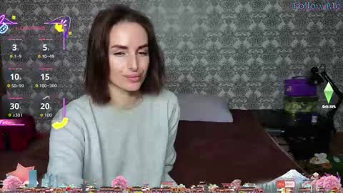 Adriana online show from October 2025 04:39:02 PM