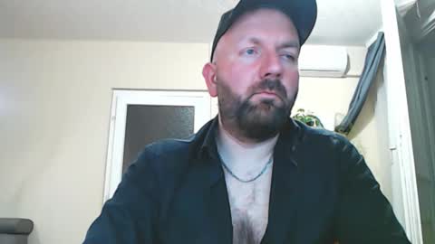 Snapshot of adultwebcamdatabase chatting on October 2025 05:46:01 PM Felix84 online show from October 2025 05:46:01 PM