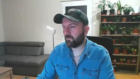 Snapshot of adultwebcamdatabase chatting on November 2025 09:36:01 PM Felix84 online show from November 2025 09:36:01 PM