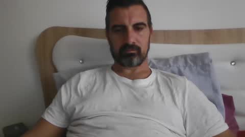 Snapshot of adyyyyyyyyyy35 chatting on October 2025 09:17:04 AM Adrian online show from October 2025 09:17:04 AM