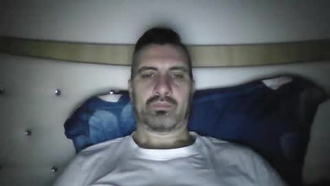 Snapshot of adyyyyyyyyyy35 chatting on February 2026 05:04:01 AM Adrian online show from February 2026 05:04:01 AM