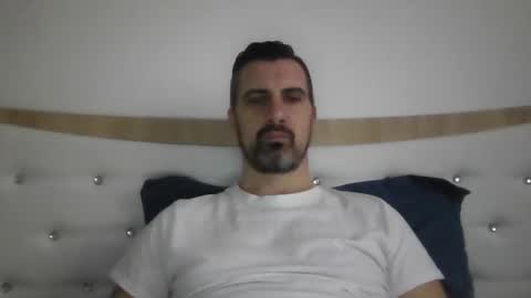 Snapshot of adyyyyyyyyyy35 chatting on February 2026 06:25:02 AM Adrian online show from February 2026 06:25:02 AM