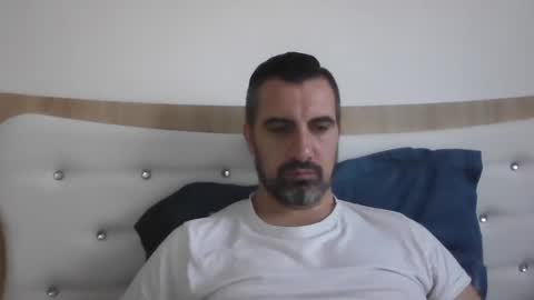 Adrian online show from April 2026 05:40:02 AM