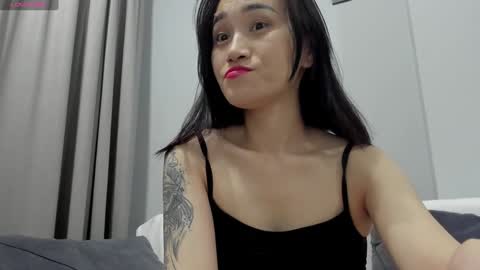 Aenie online show from January 2025 04:17:01 PM