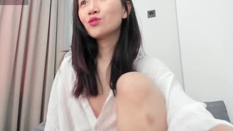 Aenie online show from February 2025 05:04:01 AM