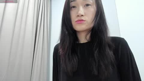 Aenie online show from February 2025 12:24:01 PM