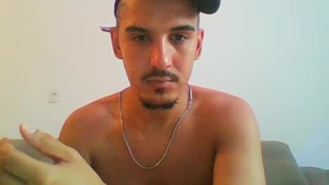 Snapshot of aelucius chatting on January 2025 09:43:01 PM Luci online show from January 2025 09:43:01 PM