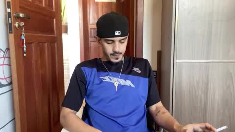 Snapshot of aelucius chatting on September 2025 07:03:01 PM Luci online show from September 2025 07:03:01 PM