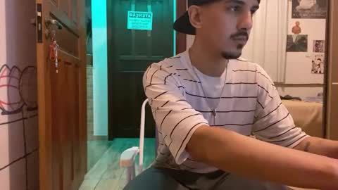 Snapshot of aelucius chatting on September 2025 01:16:02 AM Luci online show from September 2025 01:16:02 AM