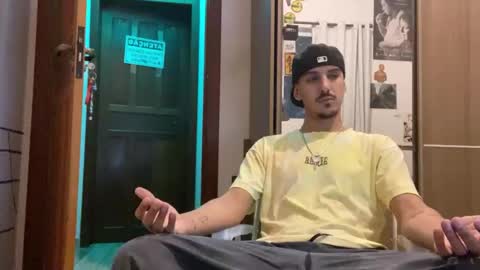 Snapshot of aelucius chatting on October 2025 03:15:02 AM Luci online show from October 2025 03:15:02 AM