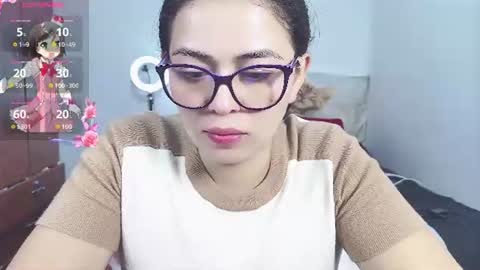 Snapshot of aeseelia chatting on June 2026 03:16:02 AM lia online show from June 2026 03:16:02 AM
