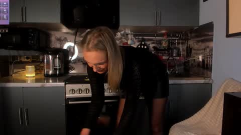 OneAfa online show from January 2026 09:31:01 PM