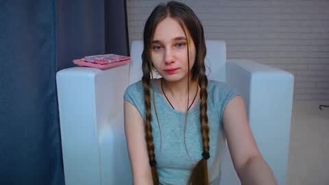 afeliya_shy online show from February 2025 10:34:02 PM