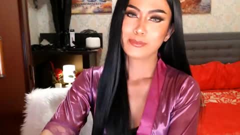 Snapshot of affairtoyourgoddesskhendra chatting on January 2025 07:10:02 PM Dominant Goddess Contessa online show from January 2025 07:10:02 PM