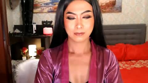 Snapshot of affairtoyourgoddesskhendra chatting on January 2025 08:12:01 PM Dominant Goddess Contessa online show from January 2025 08:12:01 PM