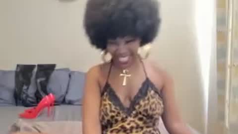 Snapshot of aficangagqueen chatting on July 2026 10:02:02 AM AfricanSquirtQueen online show from July 2026 10:02:02 AM