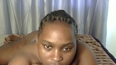 Snapshot of african001 chatting on January 2026 04:40:01 AM stella online show from January 2026 04:40:01 AM