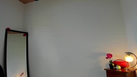 Lorena online show from June 2026 02:49:02 PM