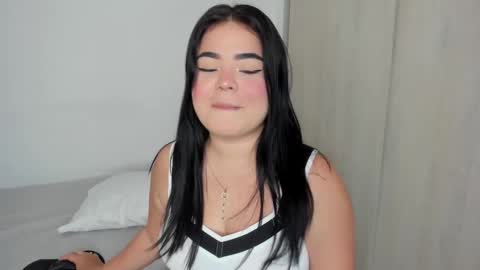 Vanessa online show from March 2025 02:39:02 AM