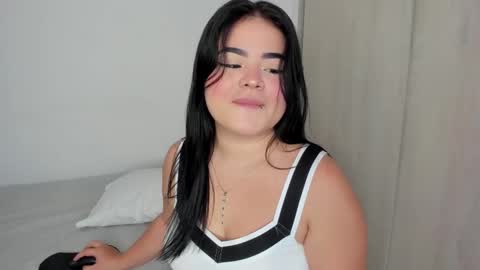 Vanessa online show from March 2025 05:44:02 AM