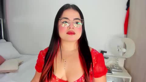 Vanessa online show from September 2025 03:13:01 PM