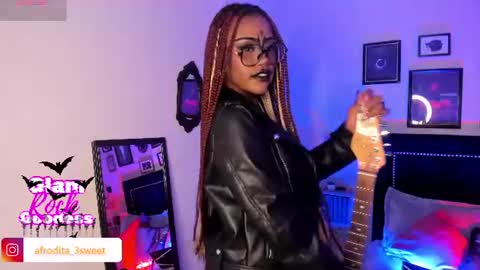 Snapshot of afrodita_sweeet chatting on July 2026 09:28:02 PM Afrodita online show from July 2026 09:28:02 PM