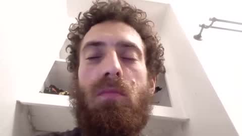 Snapshot of afromanblake chatting on December 2024 10:44:02 PM afromanblake online show from December 2024 10:44:02 PM