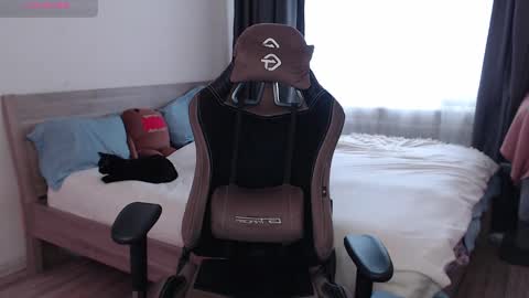 Eva online show from December 2024 07:06:02 AM