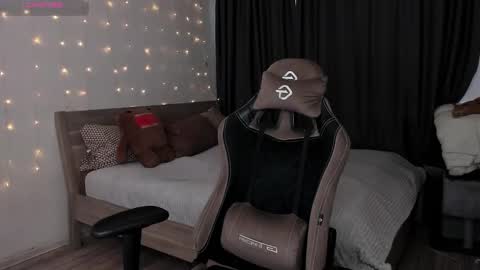 Eva online show from January 2025 03:26:02 AM