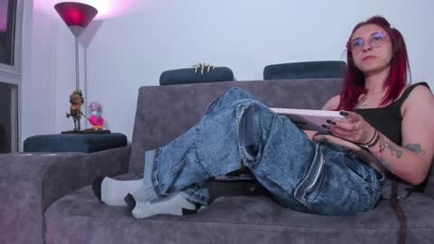 Snapshot of agatacollinsss chatting on February 2025 01:23:02 AM Agata Collinss online show from February 2025 01:23:02 AM