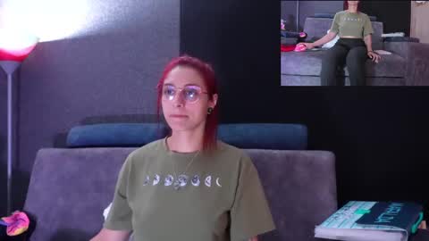 Snapshot of agatacollinsss chatting on October 2025 02:09:02 AM Agata Collinss online show from October 2025 02:09:02 AM