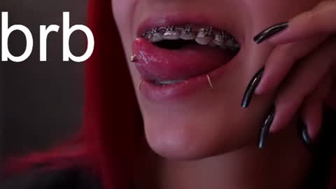 Agata Collinss online show from June 2026 03:31:01 AM