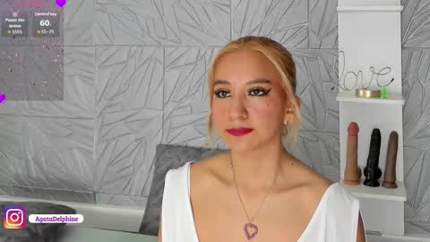 Snapshot of agatadelphine_mr chatting on November 2025 01:22:02 PM Agatadelphine online show from November 2025 01:22:02 PM