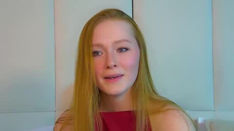 AgataFoxley online show from October 2025 06:32:02 PM