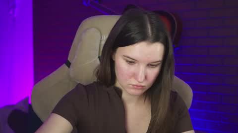 Agata online show from November 2025 04:34:01 AM