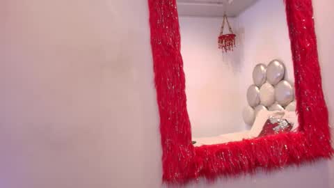 Snapshot of agatha_bloomm chatting on December 2025 12:45:02 PM Agatha online show from December 2025 12:45:02 PM