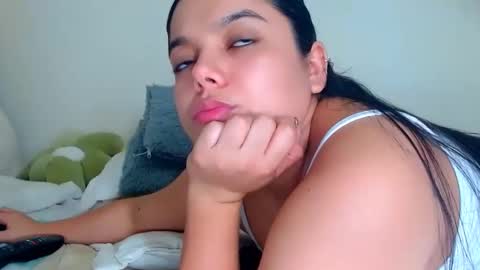 Snapshot of agatha_frank04 chatting on May 2026 11:23:04 PM Agatha online show from May 2026 11:23:04 PM