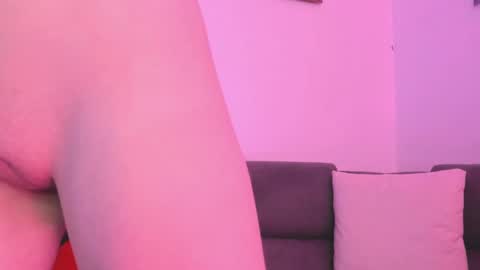 Camila     2 online show from February 2025 08:46:01 PM