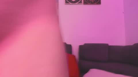 Camila     2 online show from March 2025 12:42:02 AM