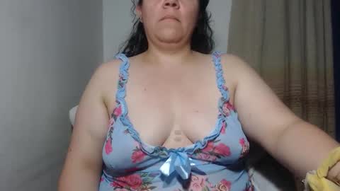 Snapshot of agathaaaa chatting on October 2025 03:17:01 AM online show from October 2025 03:17:01 AM