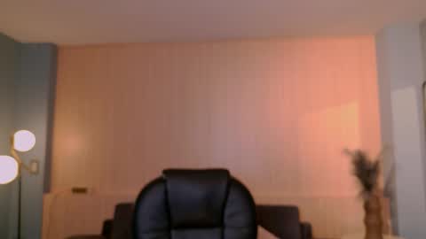 Agatha online show from December 2025 01:21:02 AM