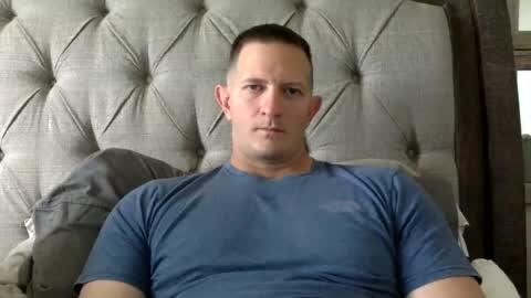 Snapshot of agg3131 chatting on February 2025 09:30:01 PM Andrew G online show from February 2025 09:30:01 PM