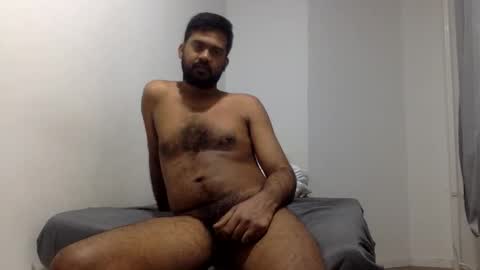 aggaggs online show from September 2025 12:45:02 AM