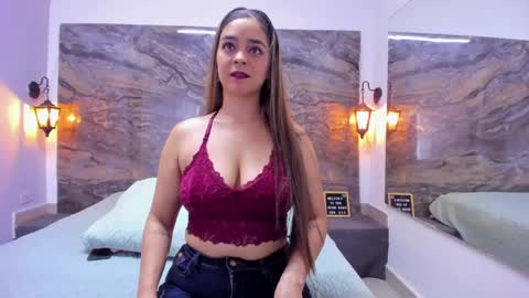 agnes_02 online show from April 2026 12:22:02 PM