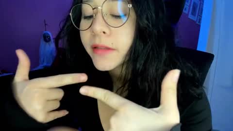  ines  online show from October 2025 01:31:02 PM