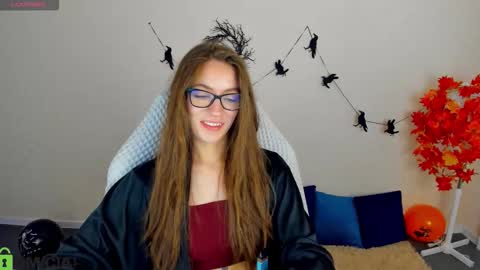 Snapshot of agnes_wells chatting on November 2025 09:21:02 AM agnes wells online show from November 2025 09:21:02 AM