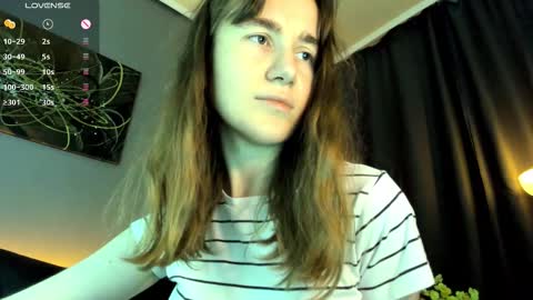 Snapshot of agniia257 chatting on February 2026 03:54:01 PM Kleya online show from February 2026 03:54:01 PM