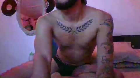 Snapshot of agustin_1298 chatting on December 2025 12:49:02 AM Agustin online show from December 2025 12:49:02 AM