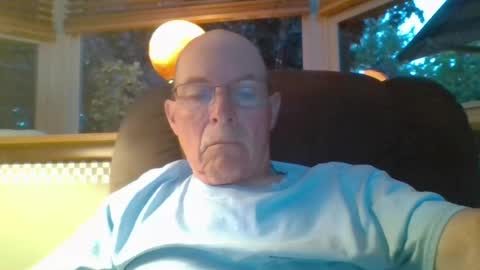 Snapshot of aguynrkfrd chatting on June 2026 09:56:01 AM aguynrkfrd online show from June 2026 09:56:01 AM
